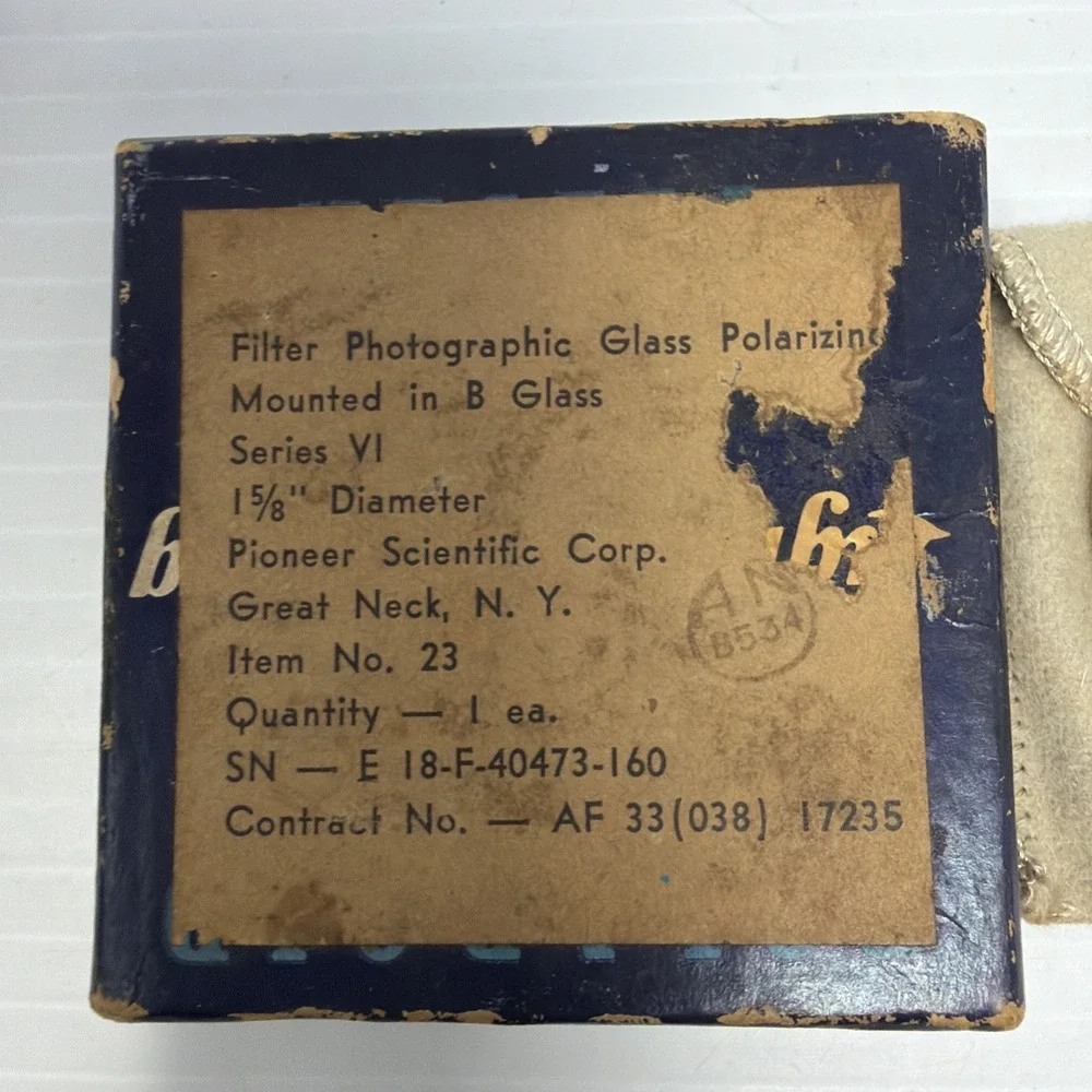 Vintage Polaroid light polarizing filter in original box, series VI,